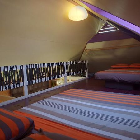 Justmoorea Location Haapiti Екстериор снимка